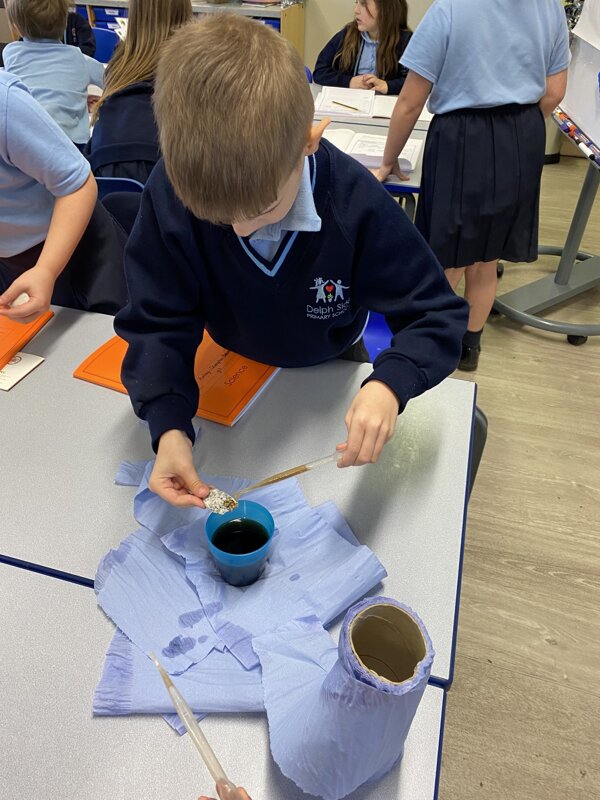 Image of Y3 Science Rock Experiment