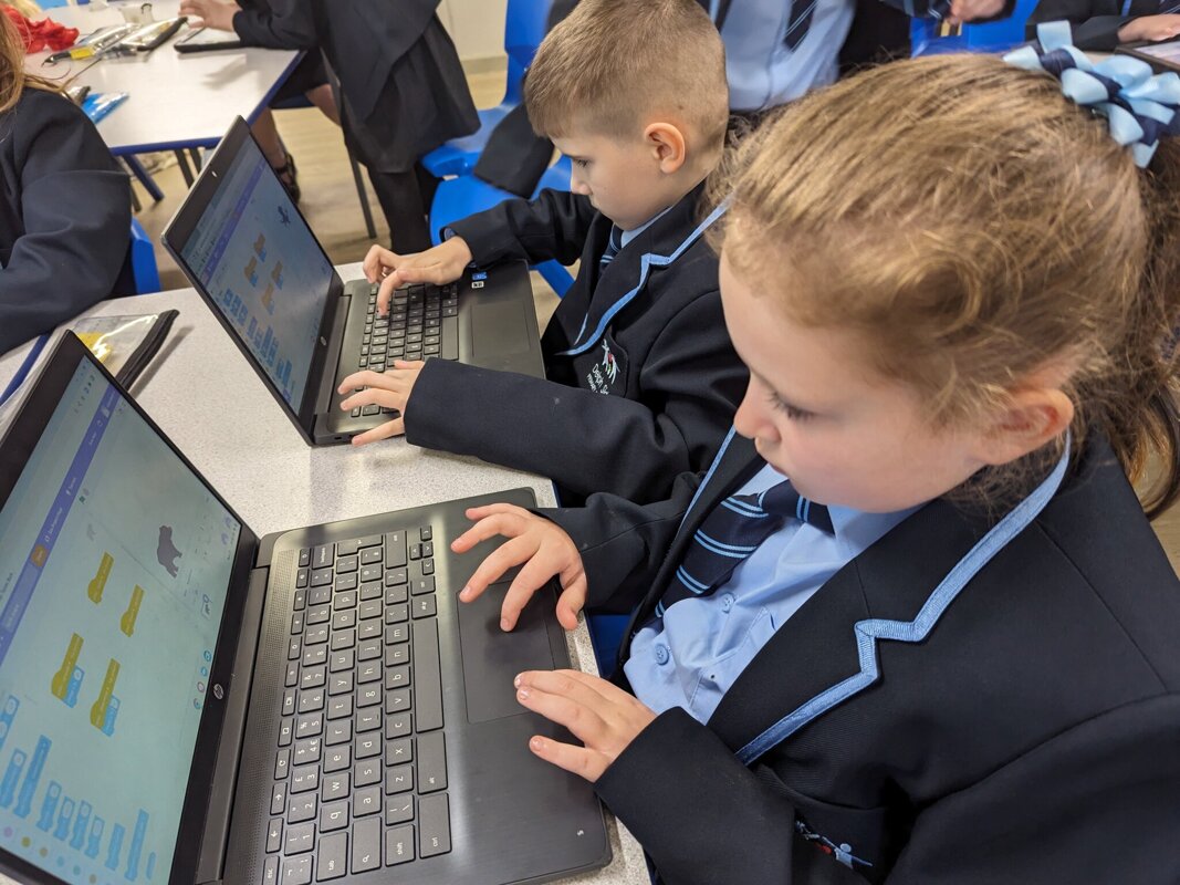Image of Y5 get coding in Scratch