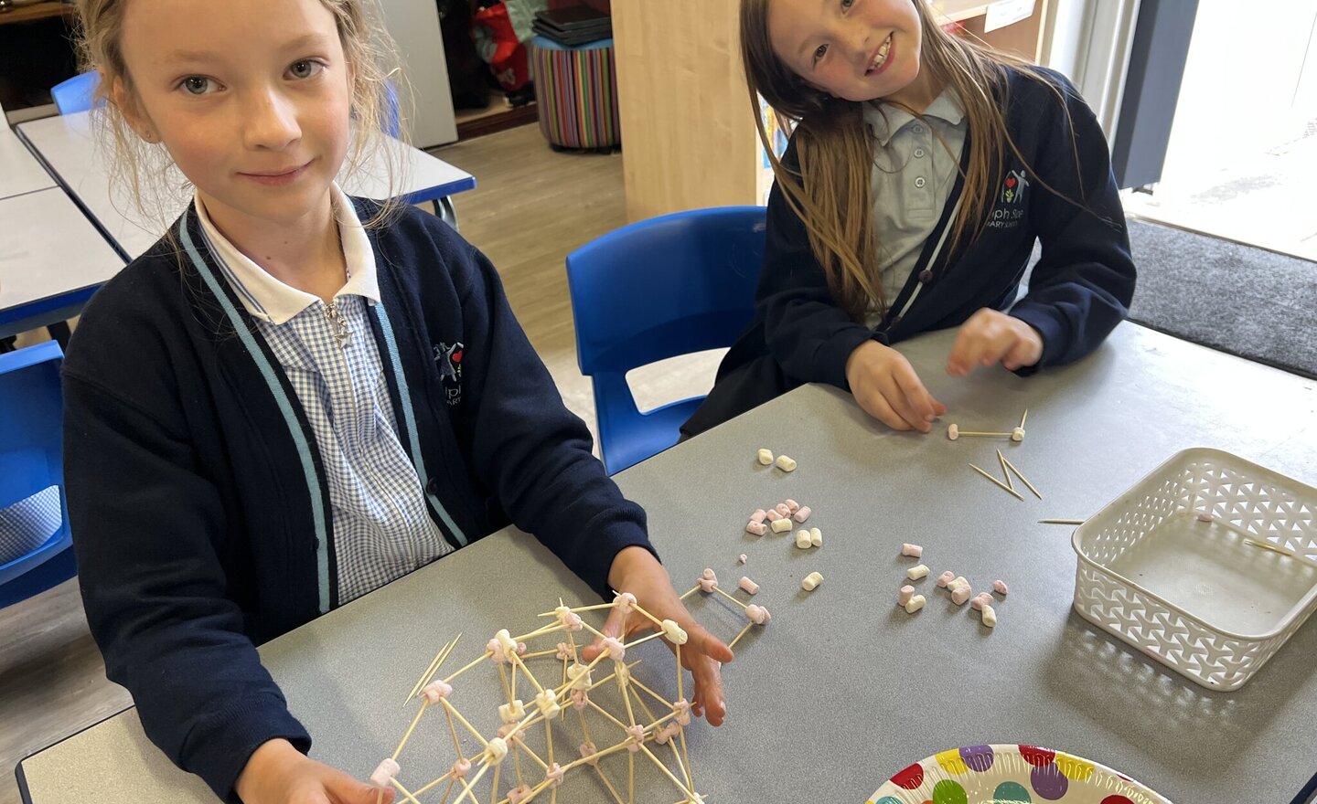 Image of Year 3 STEM - Build the tallest tower