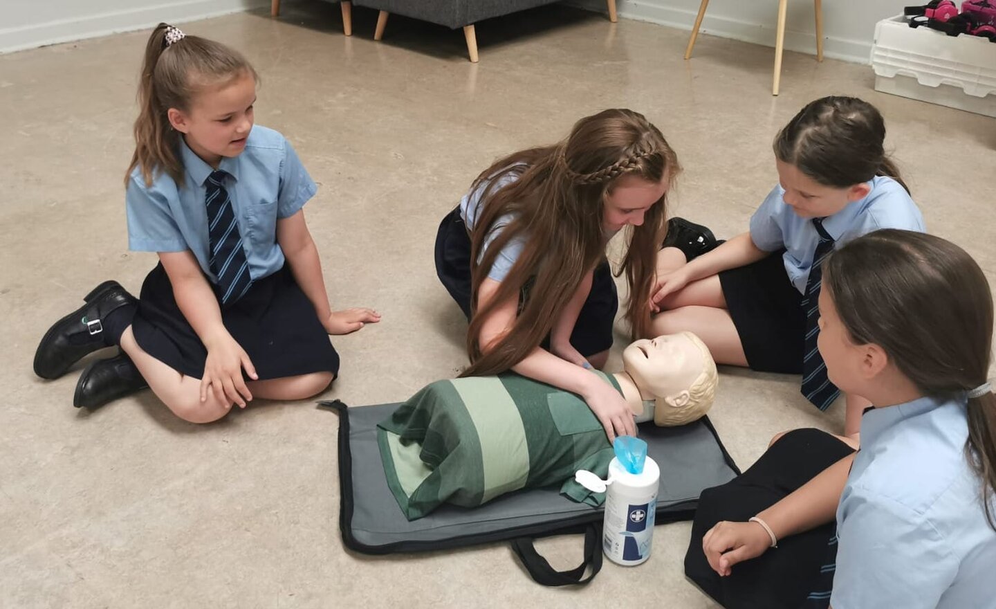 Image of Year 5 - Mini First Aid!